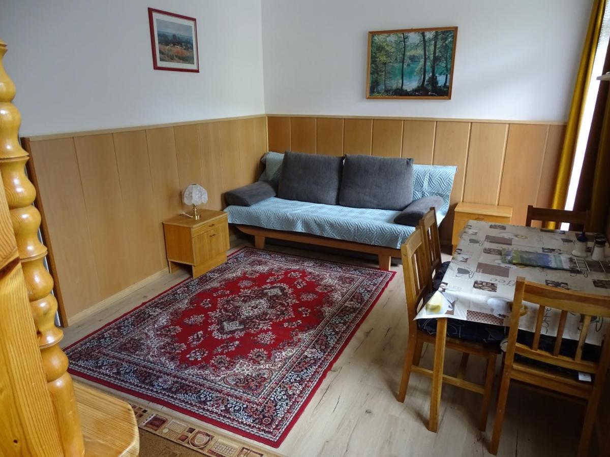 Ferienhaus-Roemerthurm Schöder Екстериор снимка